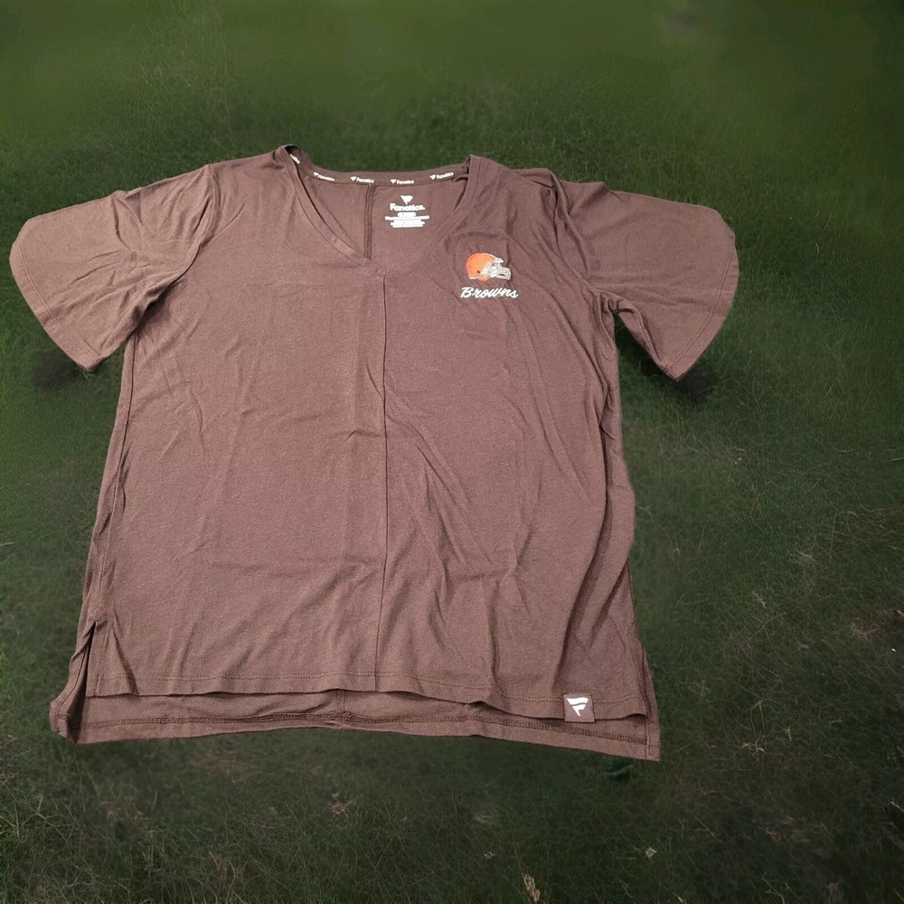 Cleveland Browns Women's V neck shirt‎ Fanatics NFL Embroidered Logo